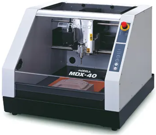 Roland MODELA MDX-40 (ZSC-1)